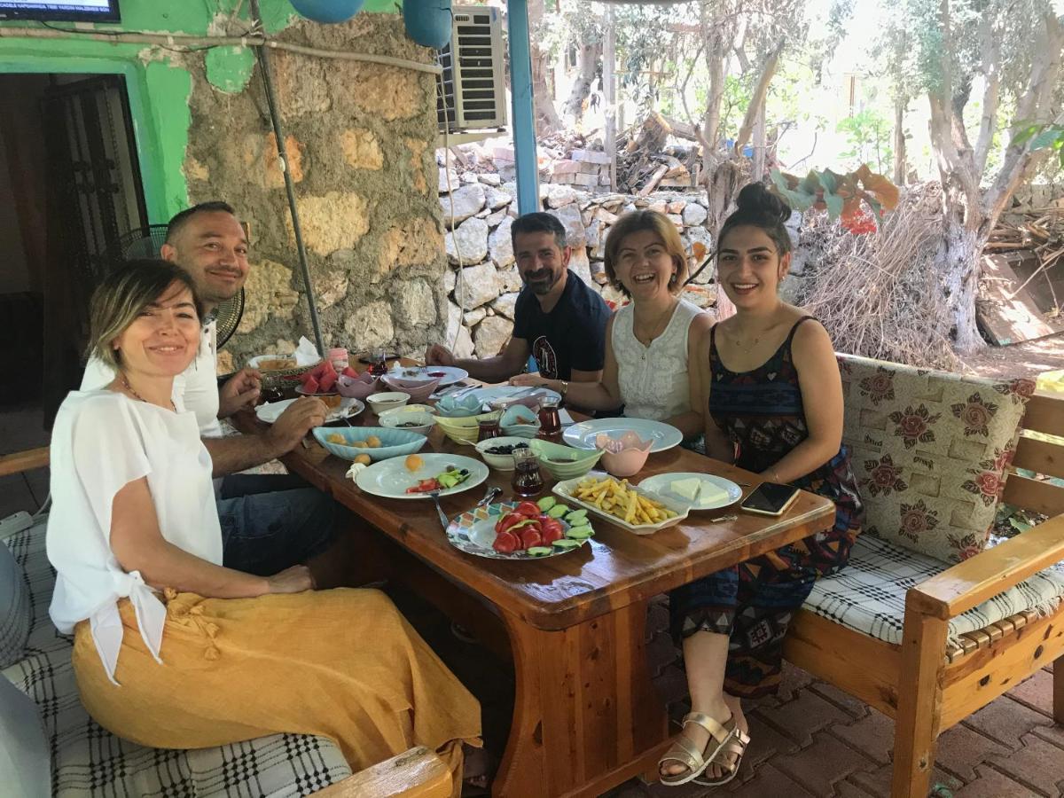 Likya Pansiyon Kaleucagız Eksteriør bilde